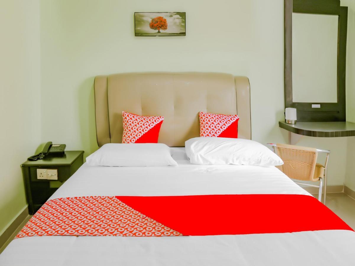 Oyo 90269 Hotel Indorasa 2 Jodoh  외부 사진