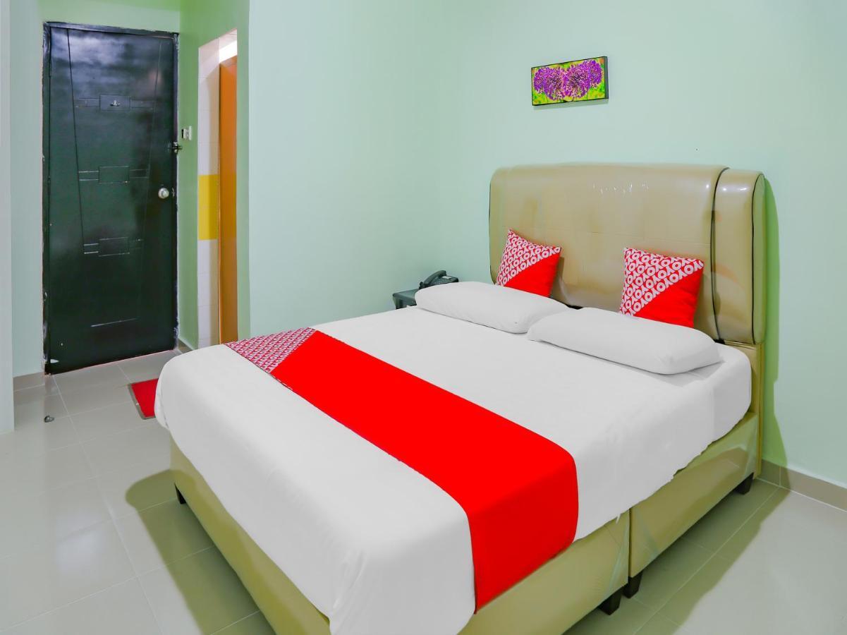 Oyo 90269 Hotel Indorasa 2 Jodoh  외부 사진