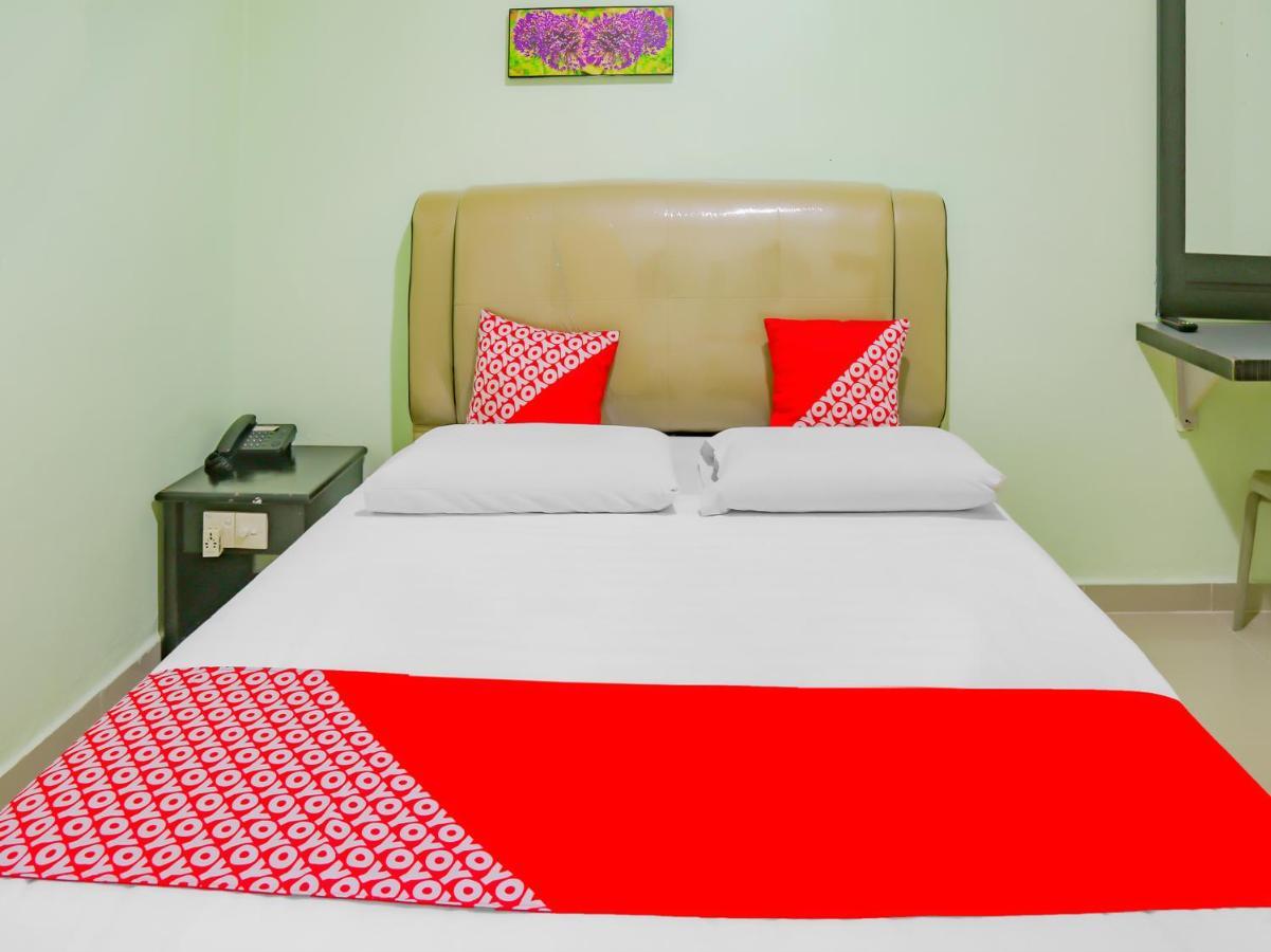 Oyo 90269 Hotel Indorasa 2 Jodoh  외부 사진